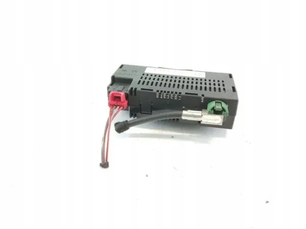 USB-portti OEM 575035736B SEAT Ateca (KH7) 2022 image 3