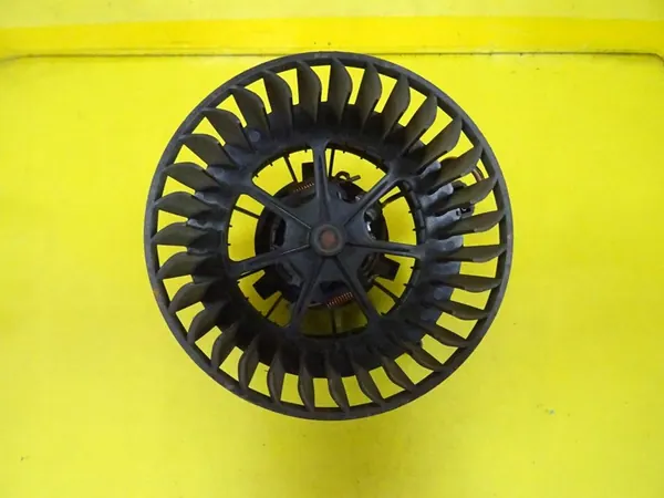 Motor de Ventilador Ford Fusion VP2S6H-18456-AD image 2