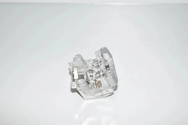 Module LED BMW d'occasion OEM 1420000323 pour 3 TOURING image 3
