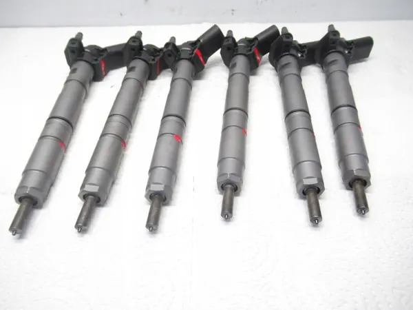 Iniettore Audi 2.7 TDI 3.0 TDI OEM 0445116008 image 2