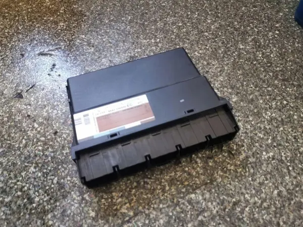 Módulo Confort Jaguar OEM 4X4315K600EC Usado image 2