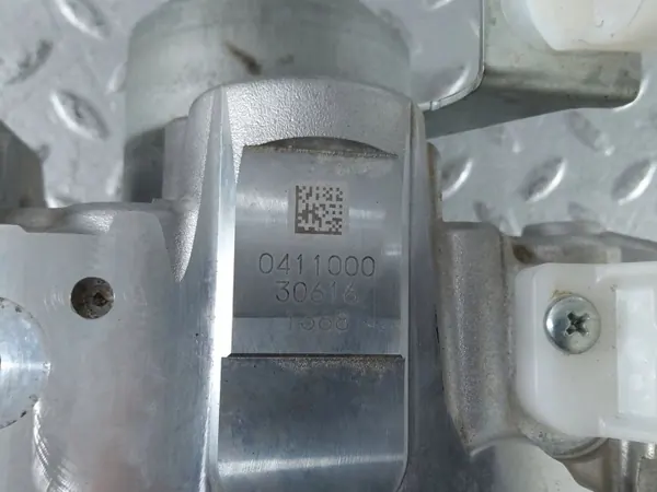 Bromsstyrenhet Toyota Corolla Cross OEM 4721016040 image 10