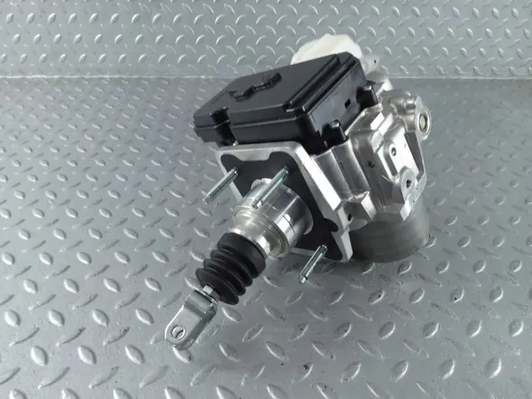 Bromsstyrenhet Toyota Corolla Cross OEM 4721016040 image 5