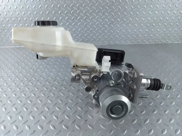 Bromsstyrenhet Toyota Corolla Cross OEM 4721016040 image 6