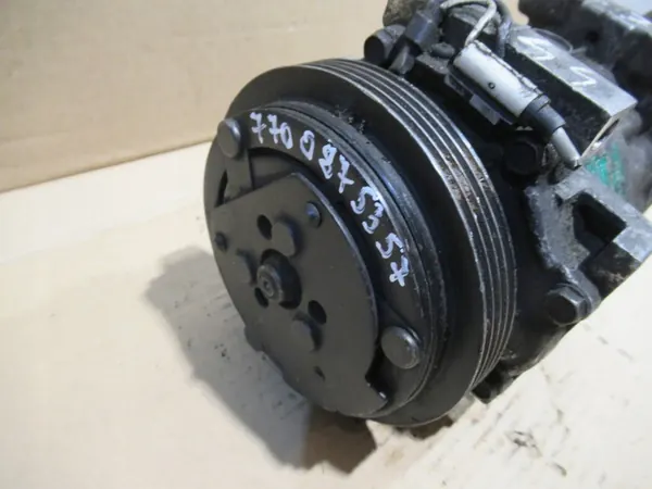 Compressore aria condizionata Renault Clio II 1.4 8V OEM image 2