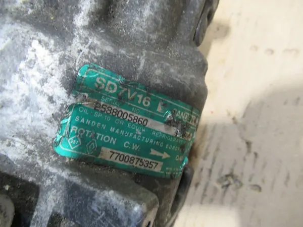 Compressore aria condizionata Renault Clio II 1.4 8V OEM image 5