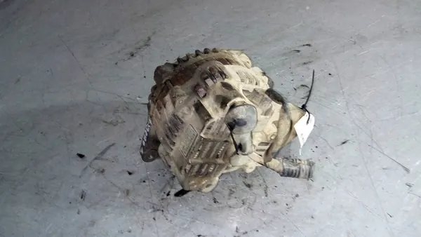Alternador Mitsubishi Pajero Pinin 1.8 GDI MD360635 image 3