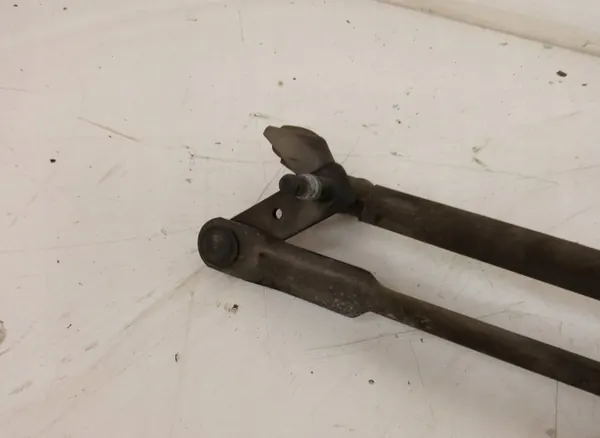 Scheibenwischermotor + Getriebe (Vorne) Citroen C4 1.6 HDI image 2