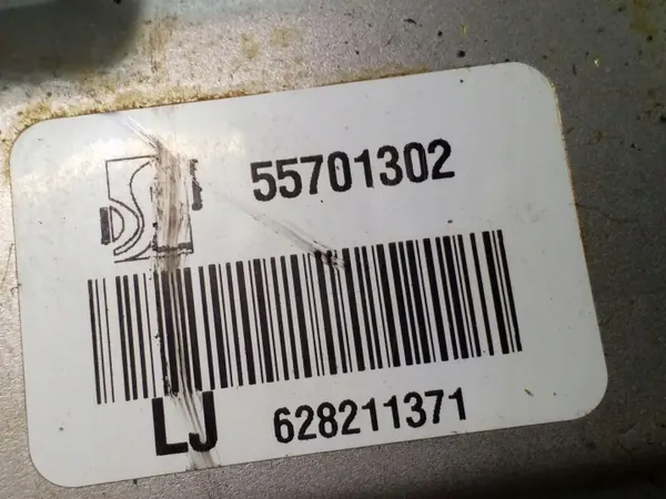 Ohjauspumppu OEM 55701302 Opel Corsa D:lle image 6