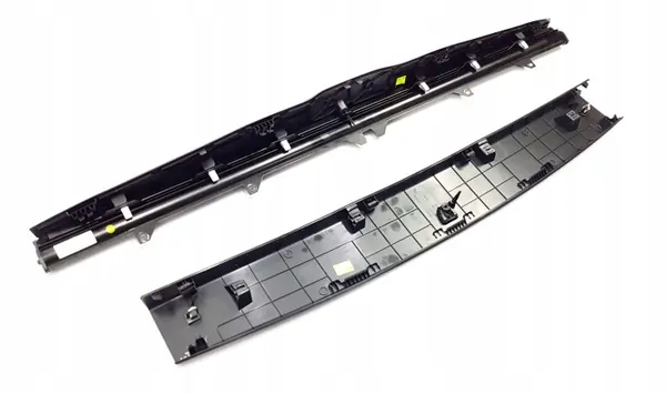 Persiana portón Audi Q7 OEM 4M0861325A image 5