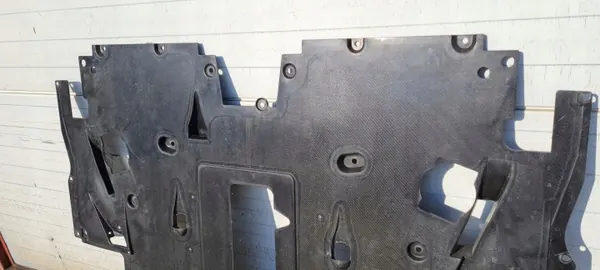 Escudo carbono Ferrari 488 Pista OEM 0000135088 image 3
