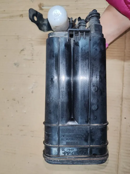 Filtre à charbon Boîtier 0.9 900 TCE Renault Captur I image 4