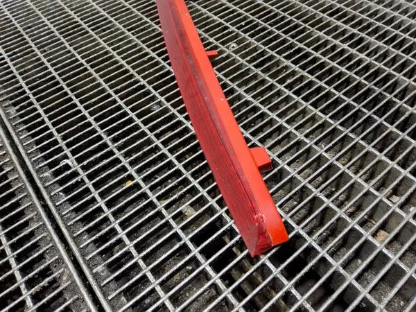 Audi Q3 F3 2021 Tredje Bromsljus Bak OEM 8V0945097D image 3