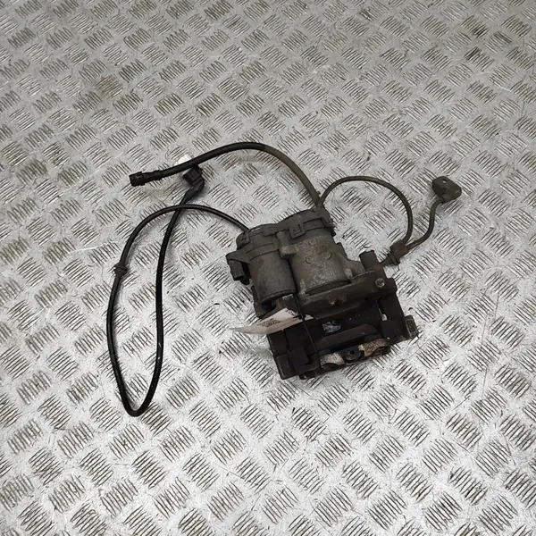 Mercedes S205 Oikea Takajarrusatula Sähköinen 034 A2054230481 image 6