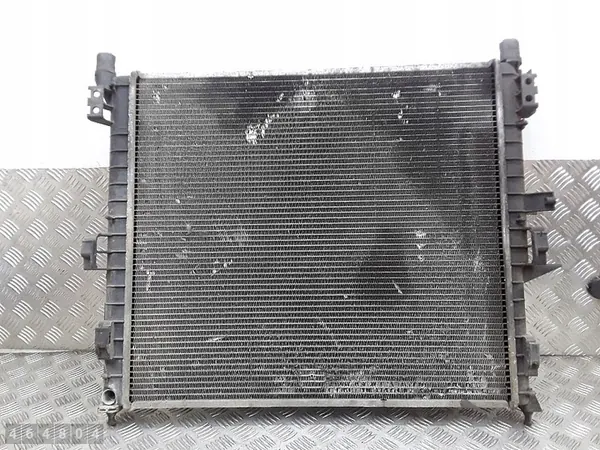 MERCEDES ML W163 2.7 Koelradiator A1635001004 image 5