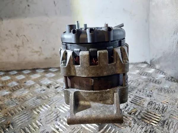 Etuvaihtovirtageneraattori Opel Insignia A 2013 OEM 13500330 image 3