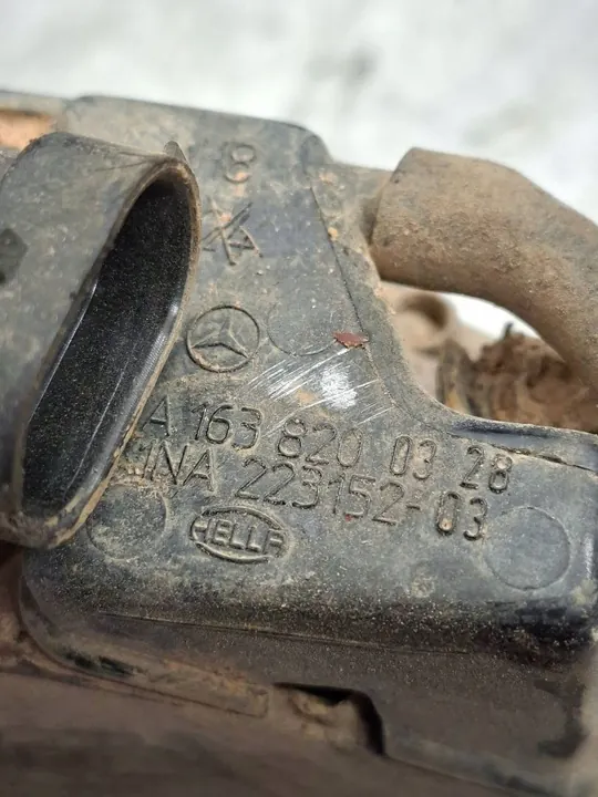 Mistlamp Mercedes-Benz ML W163 OE A1638200328 image 8