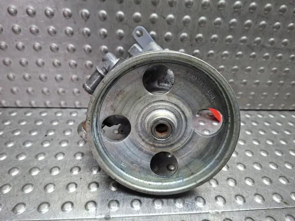 Pompe de direction OEM S26301368 pour Peugeot Boxer image 2
