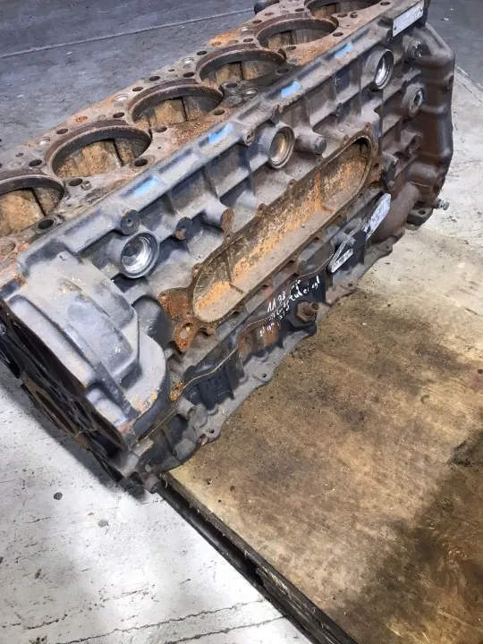 Motorblocksstödaxel Iveco Stralis Cursor 8 OEM 5041108123 image 3