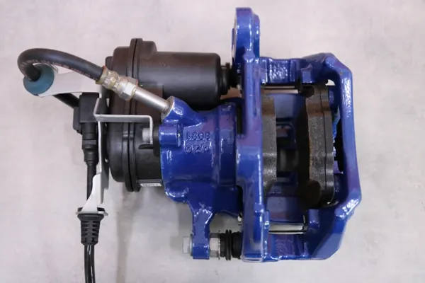 Système de freinage BMW M-Package OEM 6891273 image 8
