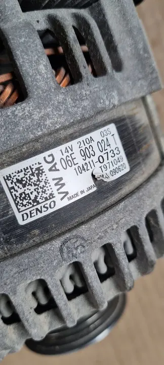 Audi Q8 2024 Alternator image 6