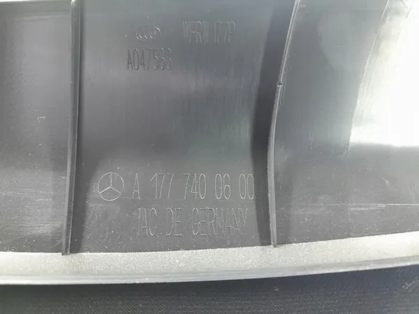 Mercedes A-klass W177 bagagelucktäcke OEM A1777400600 image 8