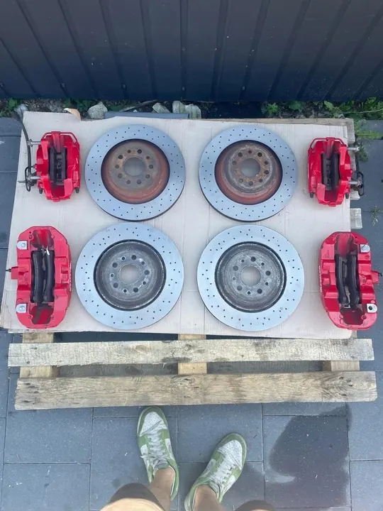 Freios Dianteiros Maserati Ghibli Discos Pastilhas Pinças OEM image 3