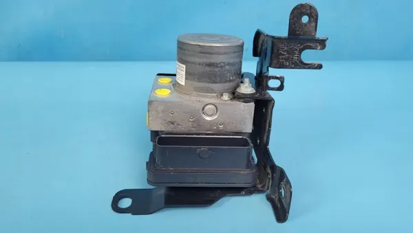Bomba ABS OEM 9827551180 para Peugeot 508 II image 3