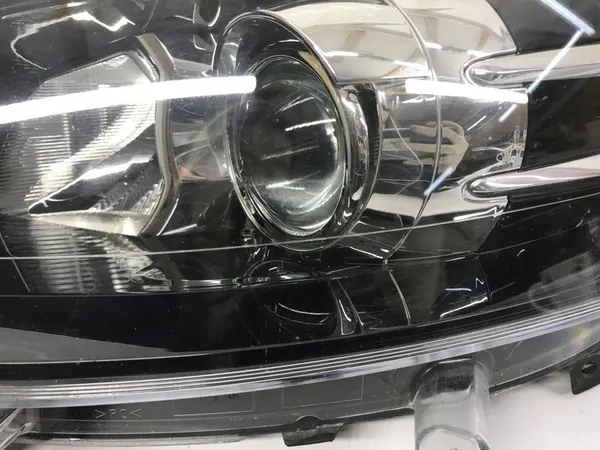 Vasen ajovalot Renault Scenic III 2013 OEM 89906003 image 5