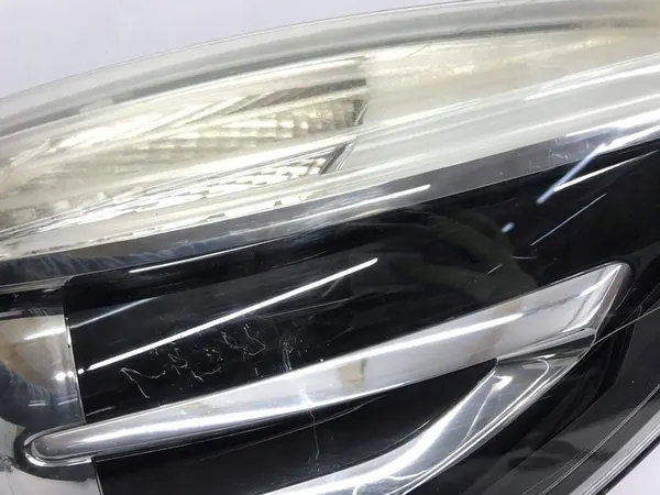 Vasen ajovalot Renault Scenic III 2013 OEM 89906003 image 9