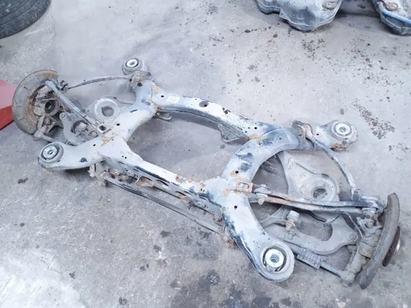 Mercedes-Benz Hinterfedern OEM ARA363477 - Gebraucht image 2