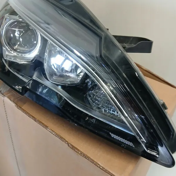 PEUGEOT 308 II T9 LIFT 17- Oikea Etuvalaisin OEM image 3