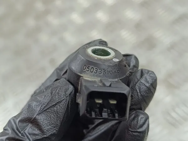 Sensor de batida Jeep Grand Cherokee 2017 05033316AE image 4