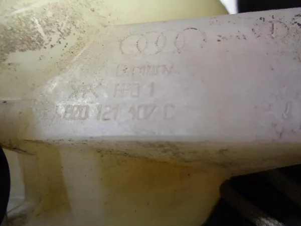 Réservoir de liquide de refroidissement OEM 8Z0121407C Audi A2 image 5