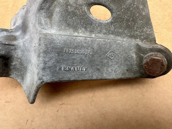 Vaihteiston tuki RENAULT MEGANE III 1.6-16V 112530003R image 2