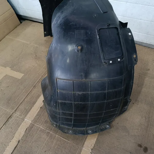 Front Left Wheel Arch Hyundai Kona image 4