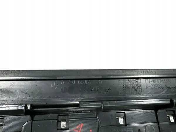 Mercedes-Benz SL R230 Rechter dorpelbeschermer OEM A2306800435 image 5