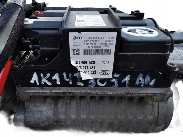 VOLKSWAGEN TOURAN Direção 1K1423051AN image 8