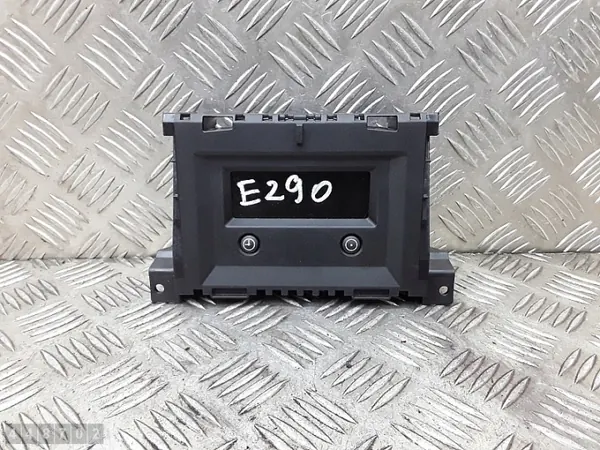 Opel Zafira näyttöruutu OEM 13373982 - Käytetty image 2
