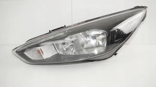 Faro Delantero Izquierdo Ford Focus MK3 OEM Usado image 4