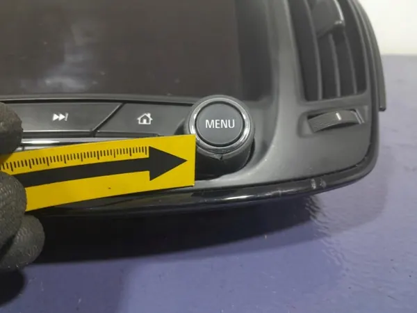Opel Insignia A Radio GPS Näyttö OEM Lochow-327153- image 7