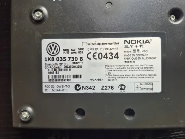 VW Golf V Kombi BT-moduuli OEM 1K8035730B image 4