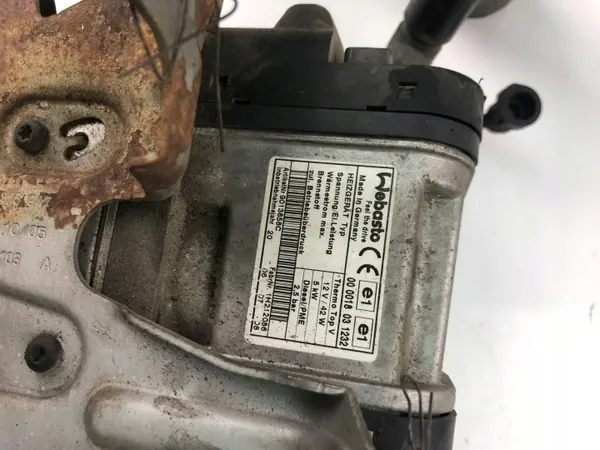 Volvo Webasto Pakoputki OEM 31363990 - Käytetty image 4