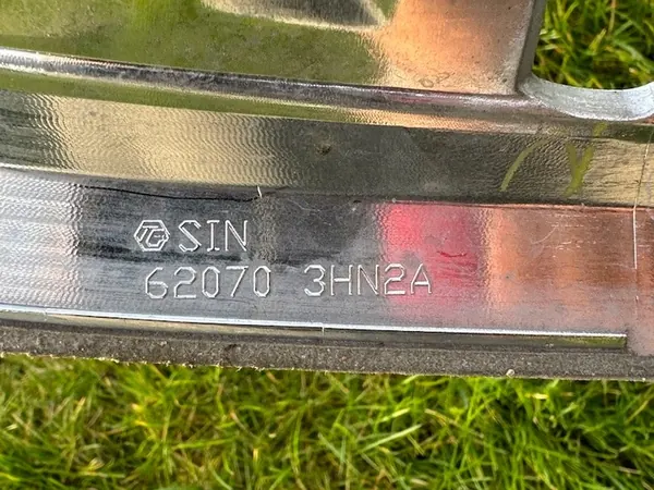 Nissan Micra K13 Rivestimento paraurti anteriore image 3