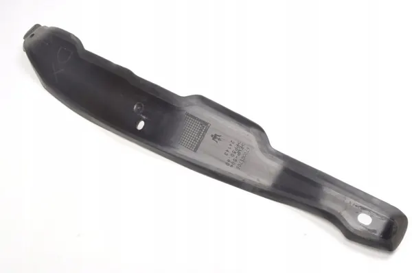 Maserati Ghibli III Guardabarros OEM 670001706 Derecho image 3