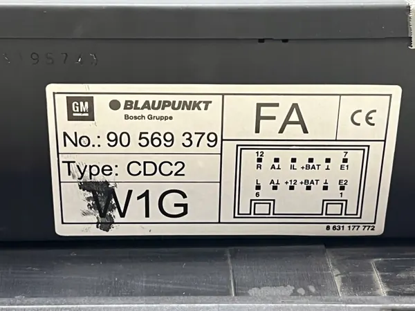 Changer CD Opel Astra G II Pièce OEM 90569379 image 6