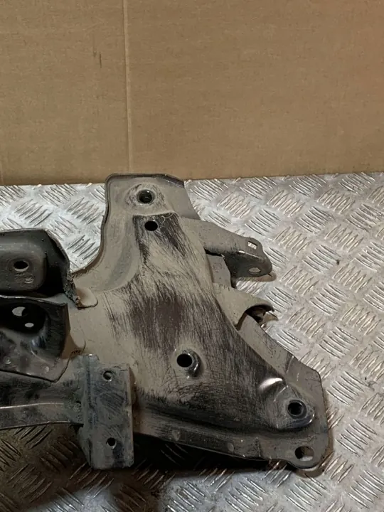 Honda CR-V Bakfjädring OEM FBZ26252 - Begagnad image 6