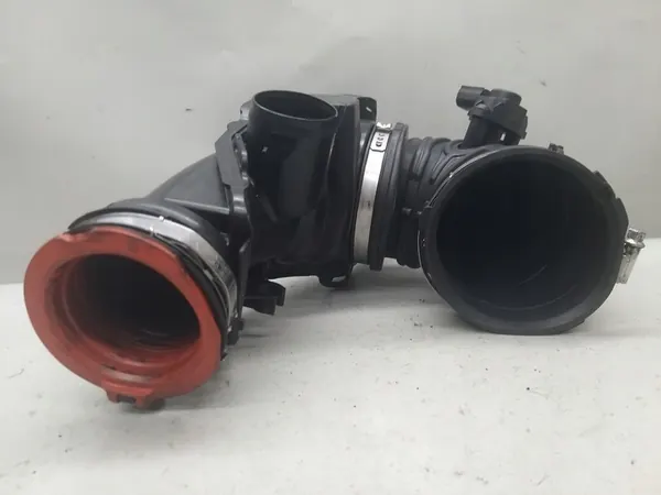 Luftansaugschlauch W205 C220 2.2 CDI A6510903542 image 3