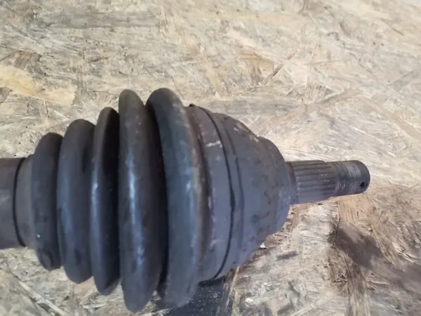 Arbre de transmission gauche Peugeot Partner Citroen Berlingo III 1.6 HDI 9660782780 image 4