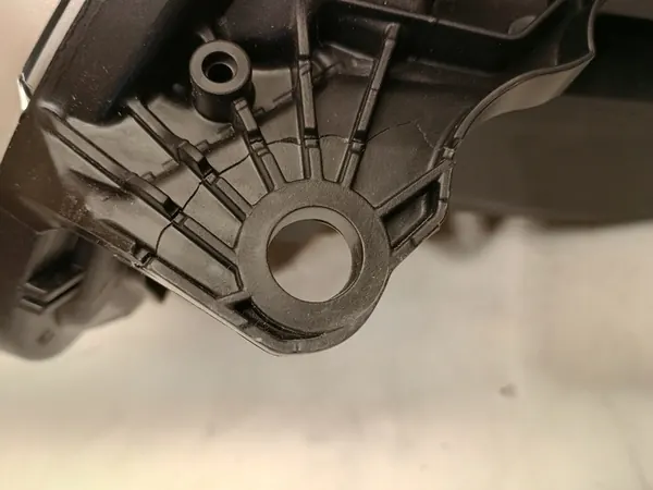 Oikea Ajovalo Peugeot 208 Lift Eurooppalainen OEM 1685352780 image 9